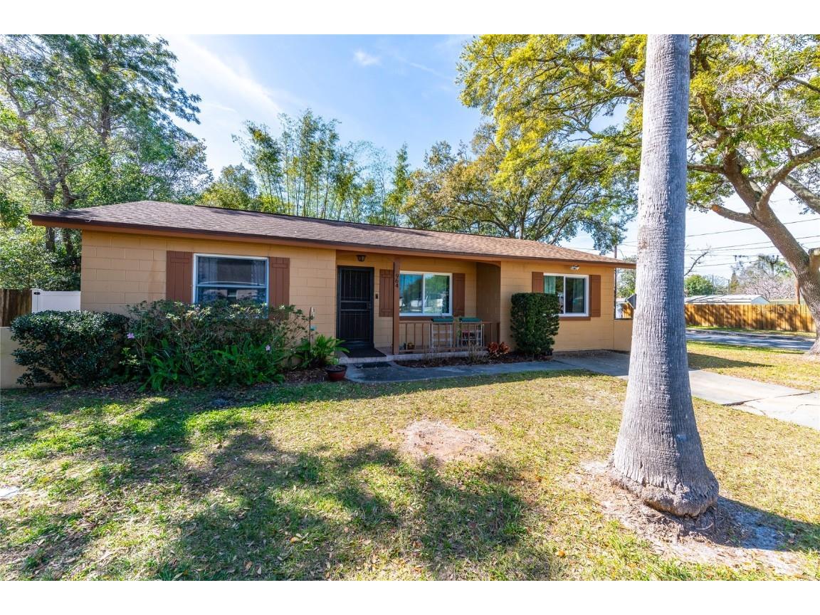 964 N Lakeview Drive Longwood FL 32750 V4935009 image1