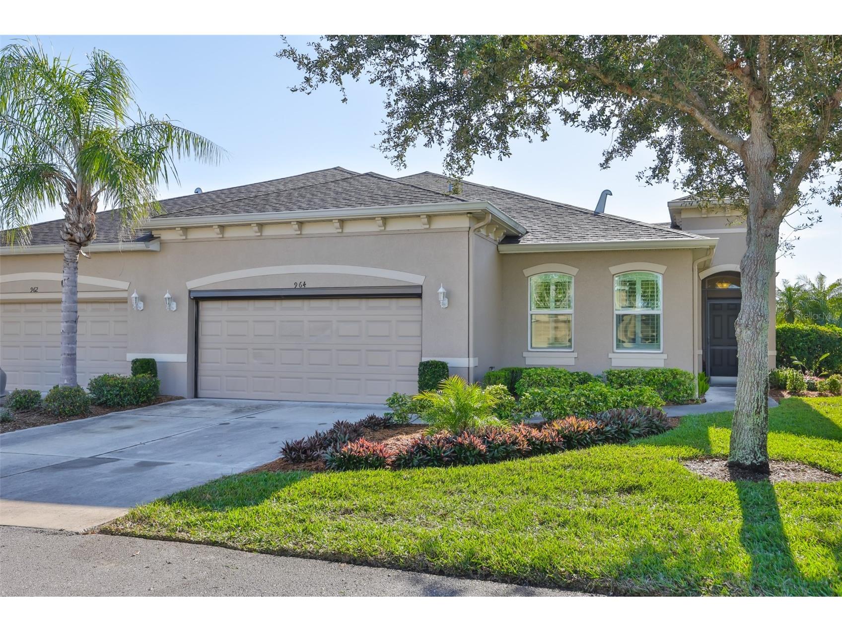 964 Pembroke Point Way Sun City Center FL 33573 TB8464483 image1