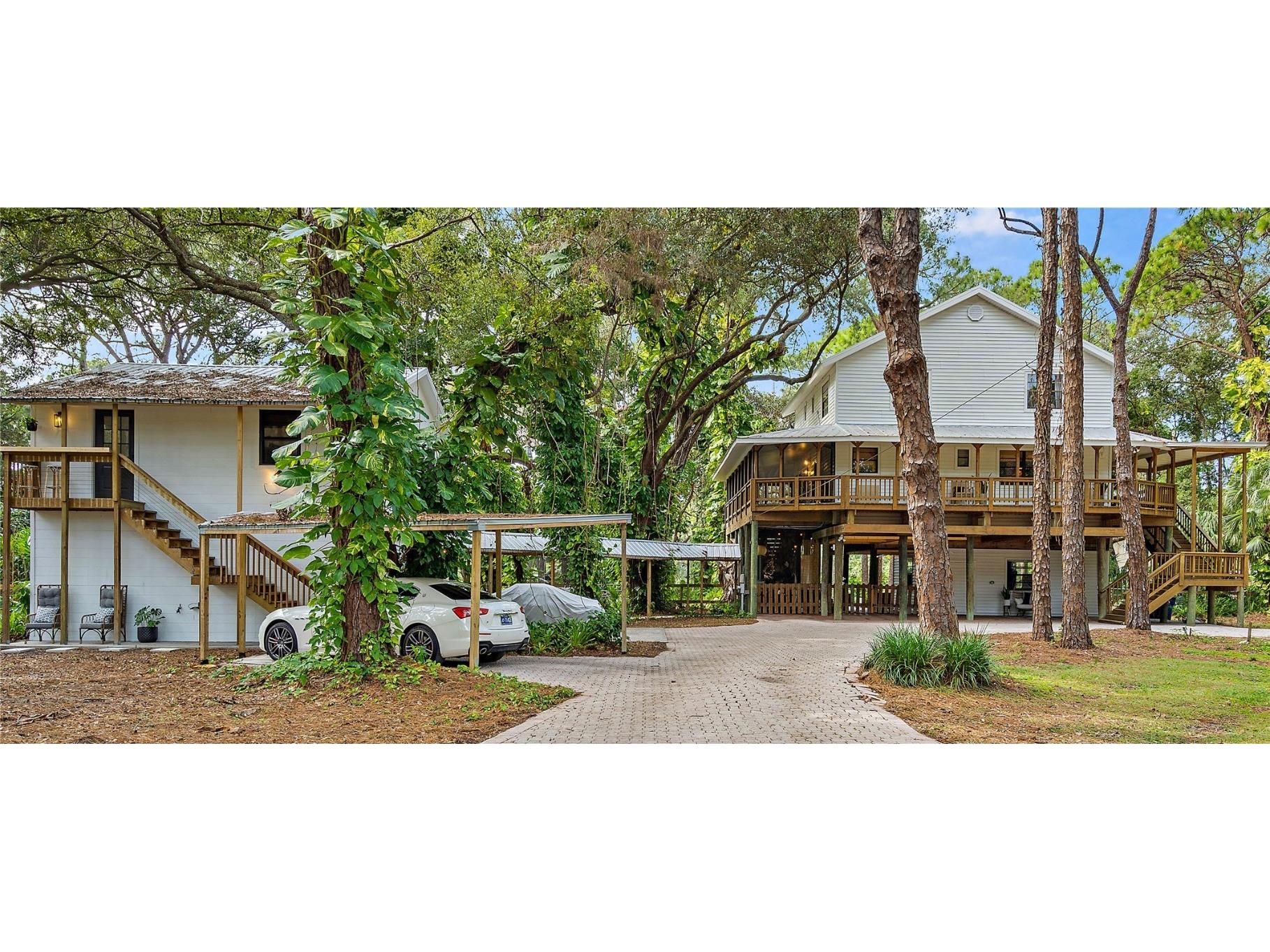 9640 94th Street Seminole FL 33777 - LAKE SEMINOLE CANAL U8217385 image1