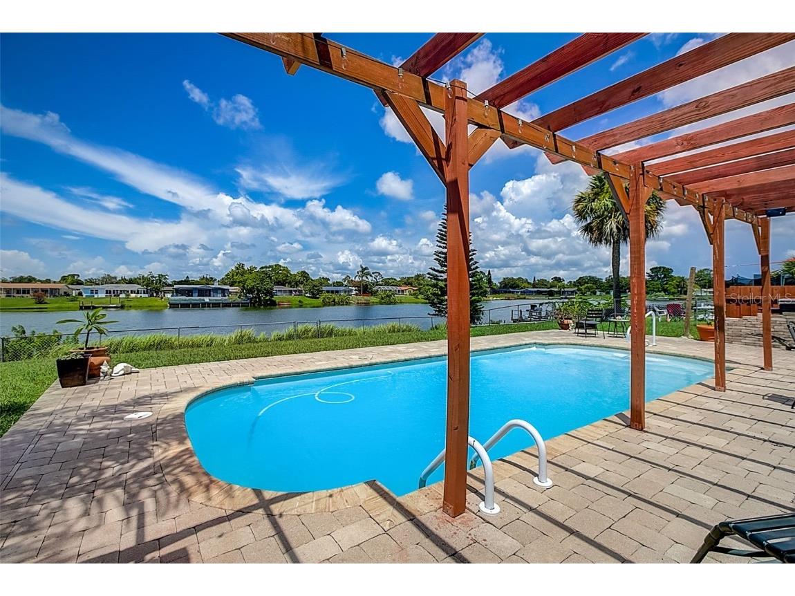 9640 Lake Christina Lane Port Richey FL 34668 - LAKE CHRISTINA T3458310 image1