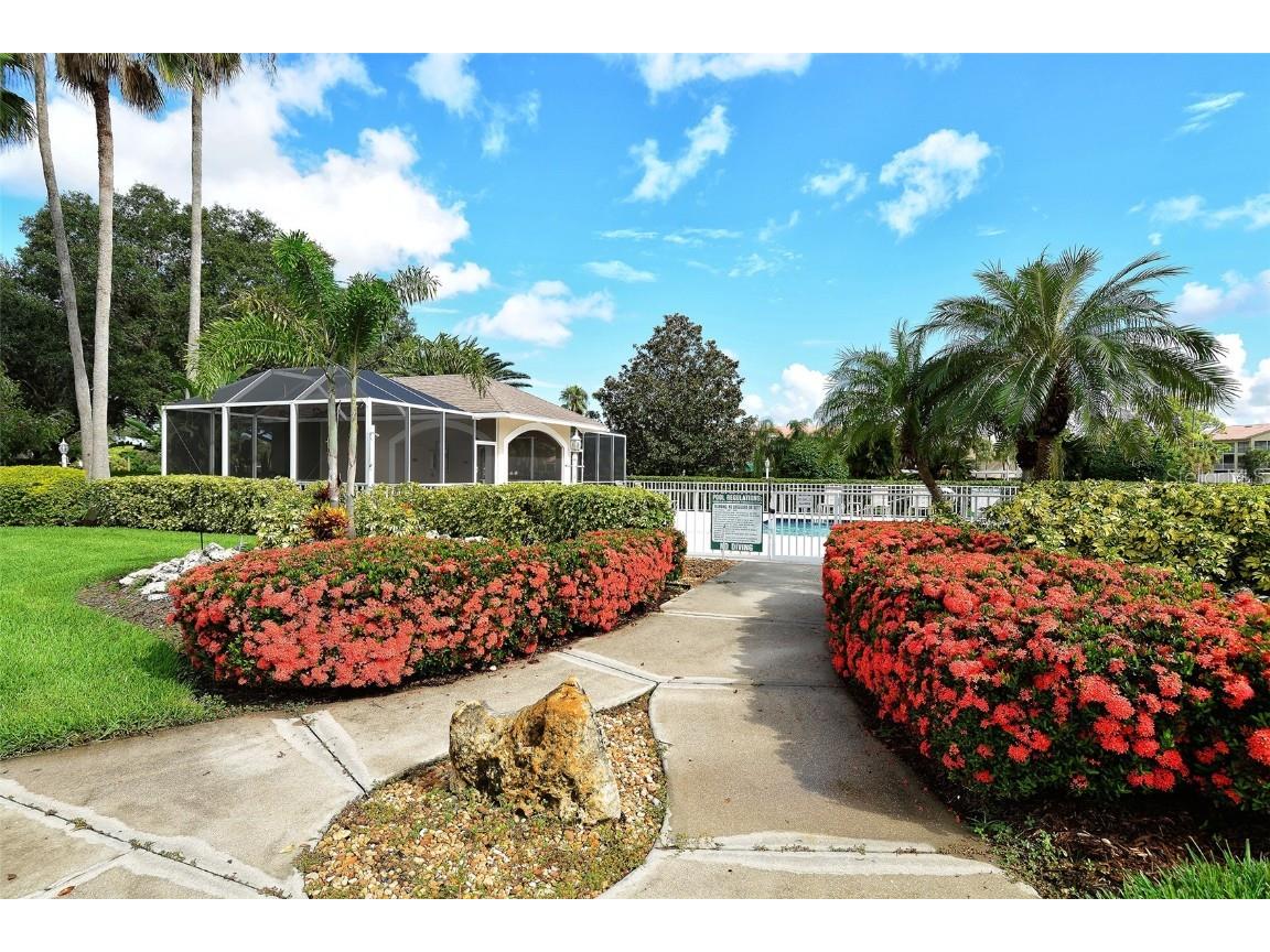 9641 Castle Point Drive #1214 Sarasota FL 34238 A4672100 image39