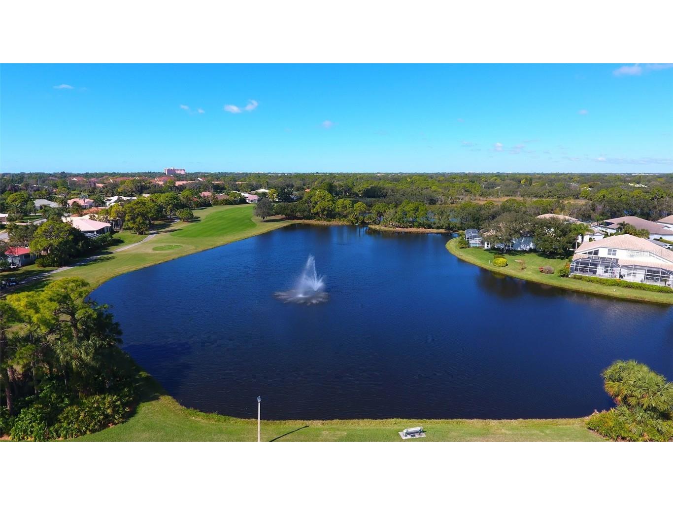 9641 Castle Point Drive #1214 Sarasota FL 34238 A4672100 image54