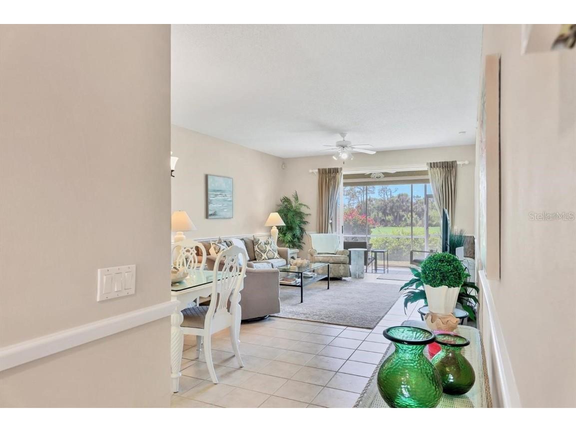 9641 Castle Point Drive #1215 Sarasota FL 34238 A4664283 image10