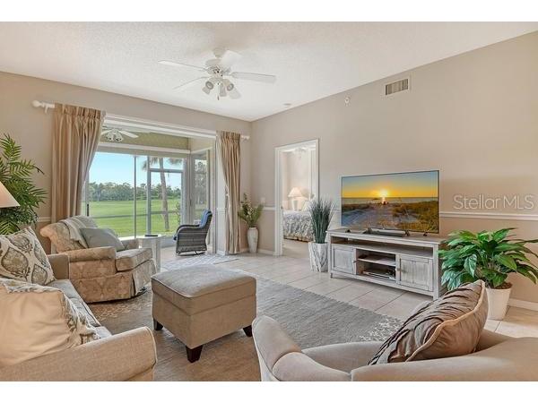 9641 Castle Point Drive #1215 Sarasota FL 34238 A4664283 image14