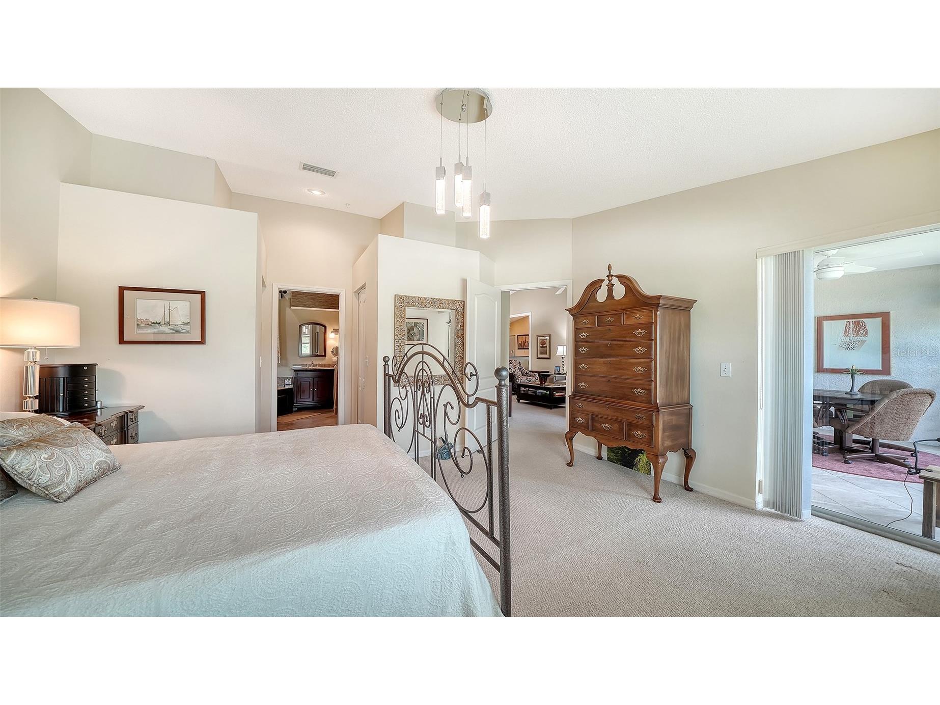 9641 Castle Point Drive #1226 Sarasota FL 34238 A4696517 image19