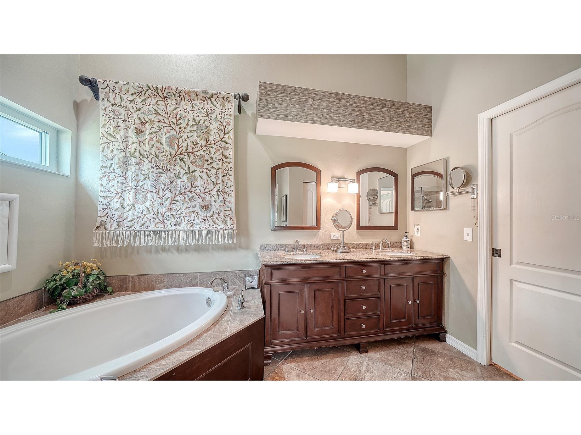 9641 Castle Point Drive #1226 Sarasota FL 34238 A4696517 image20