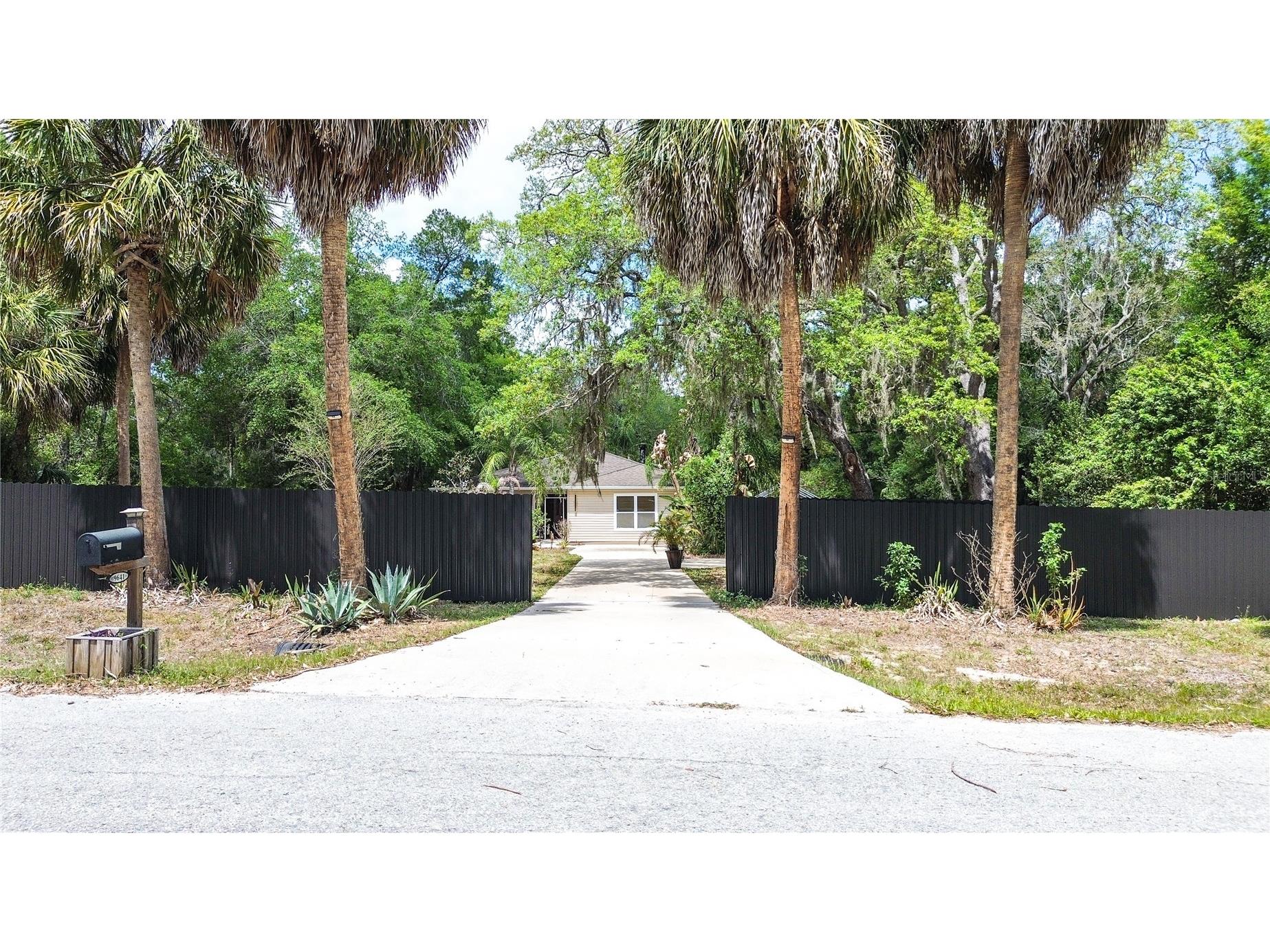 9641 Fulton Avenue Hudson FL 34667 TB8496461 image1