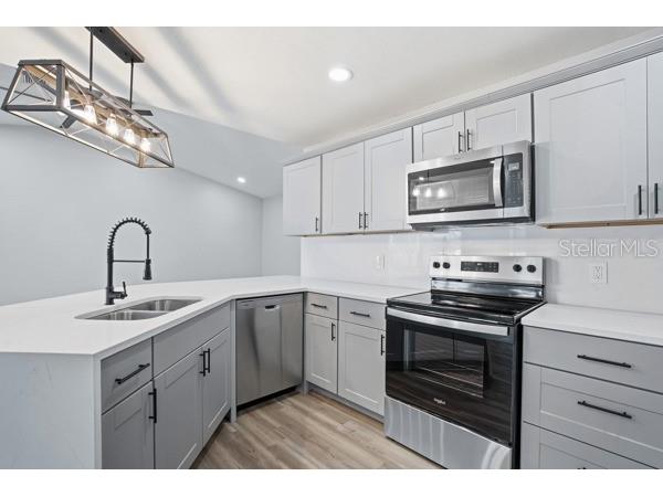 9642 Elgin Boulevard Spring Hill FL 34606 TB8480842 image3