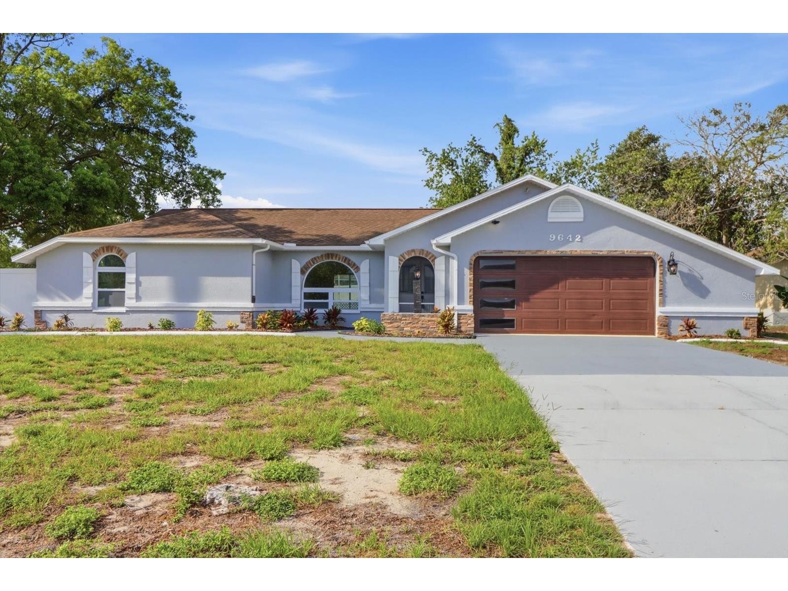 9642 Elgin Boulevard Spring Hill FL 34606 W7887390 image1