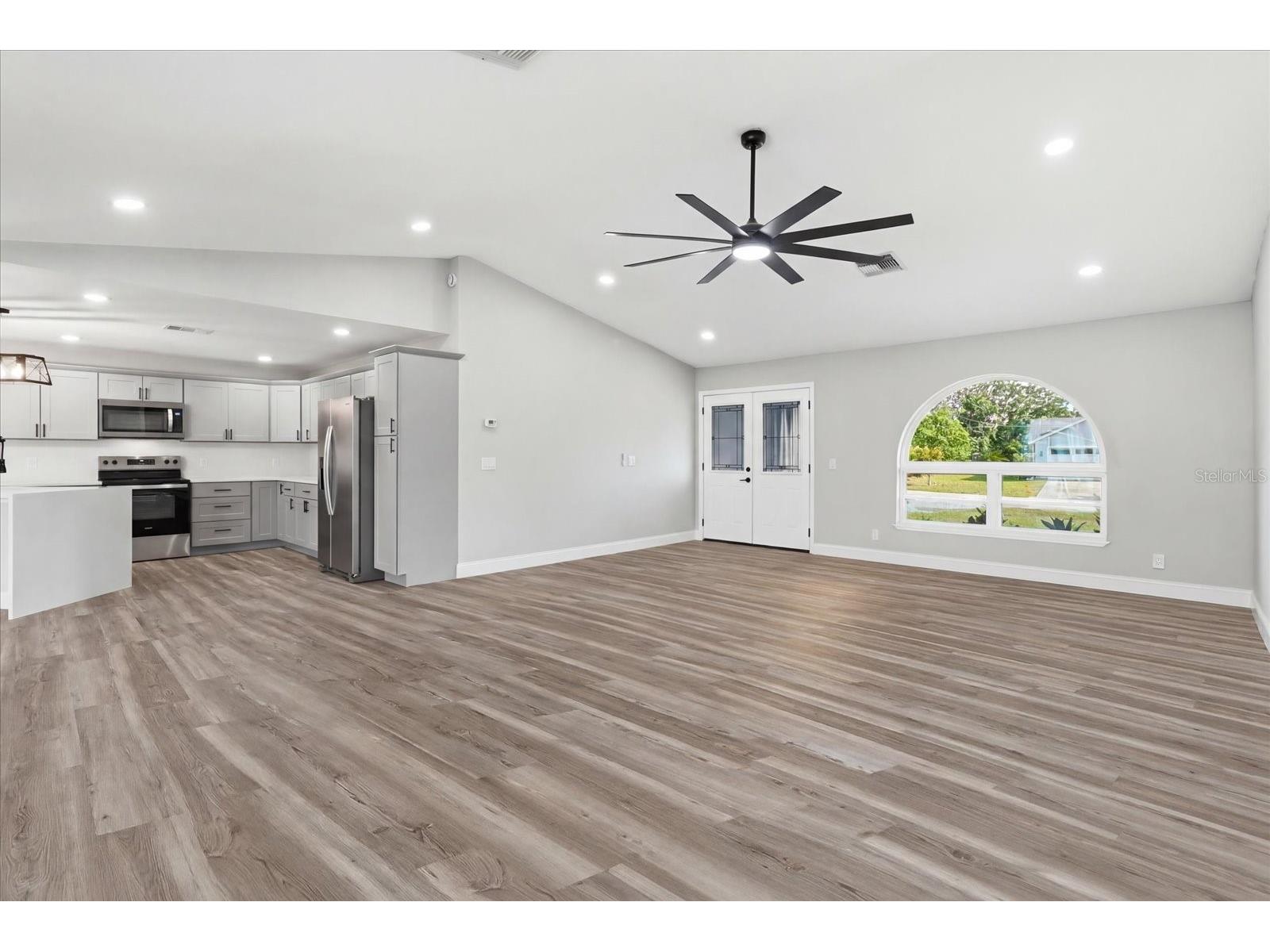9642 Elgin Boulevard Spring Hill FL 34606 W7887390 image11