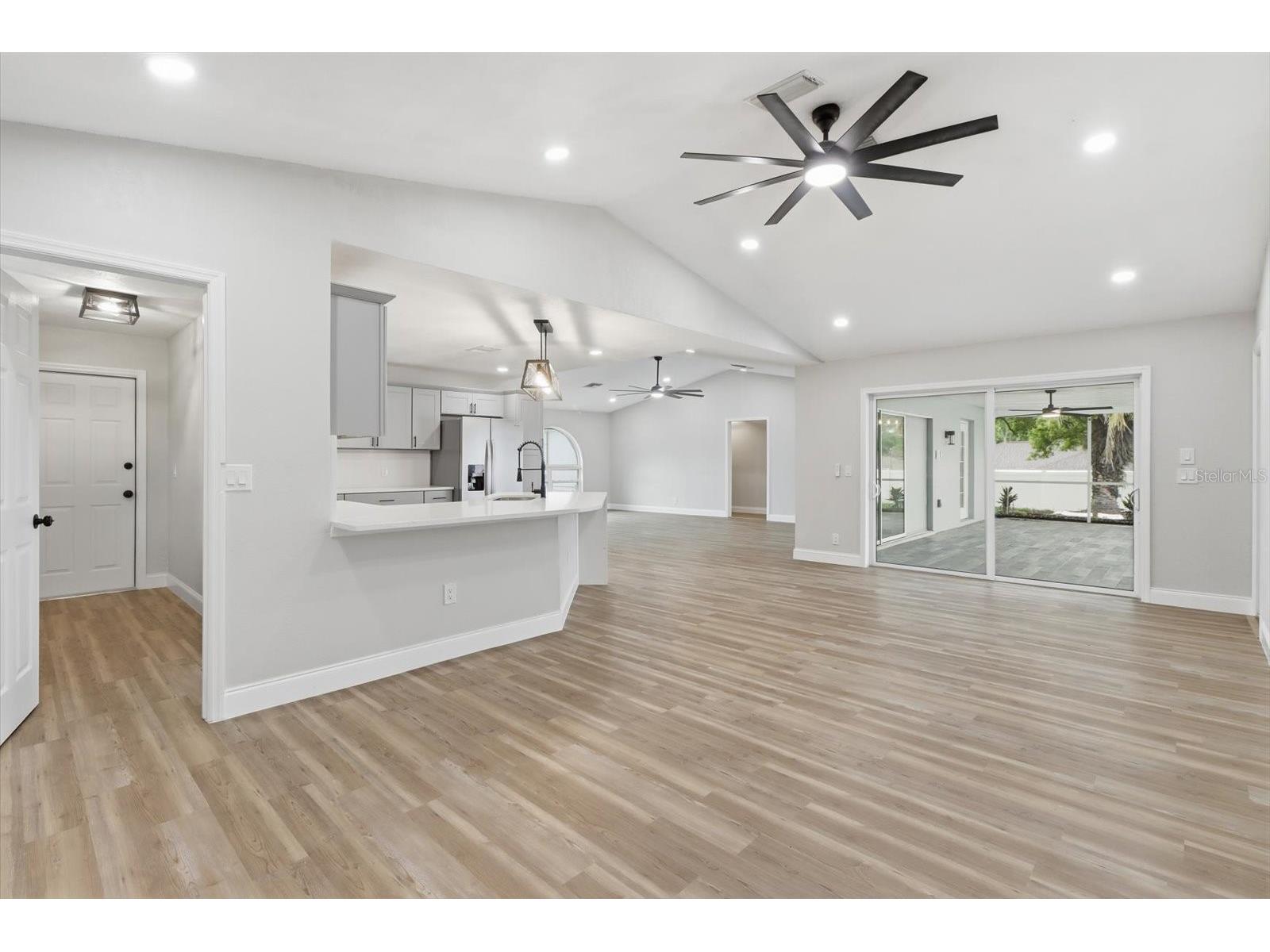 9642 Elgin Boulevard Spring Hill FL 34606 W7887390 image15