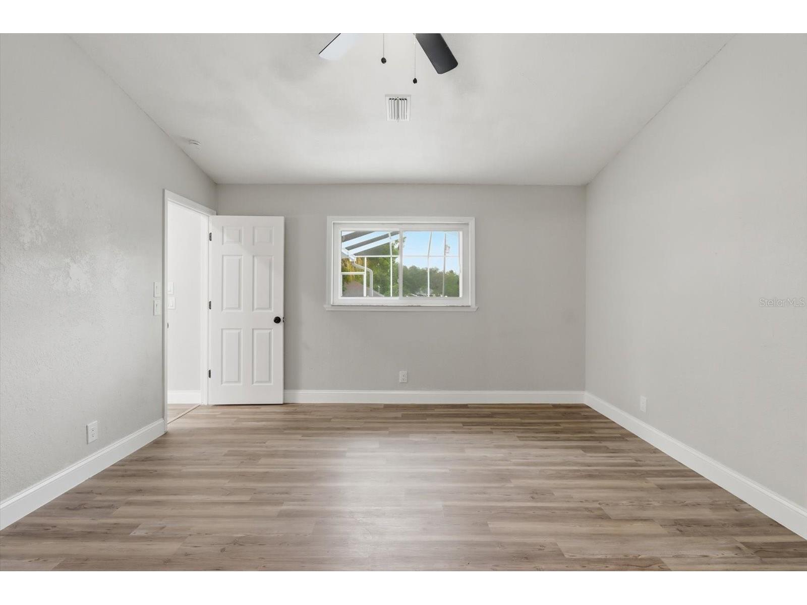 9642 Elgin Boulevard Spring Hill FL 34606 W7887390 image17