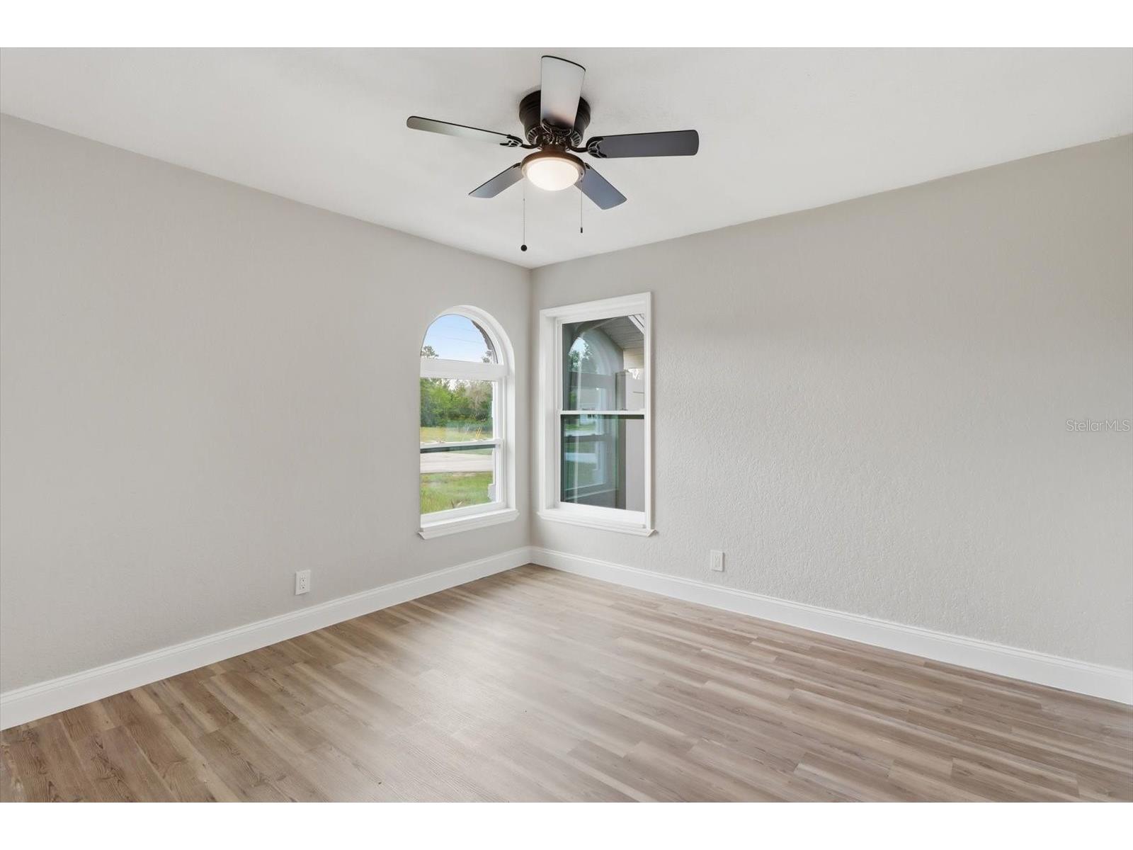 9642 Elgin Boulevard Spring Hill FL 34606 W7887390 image21