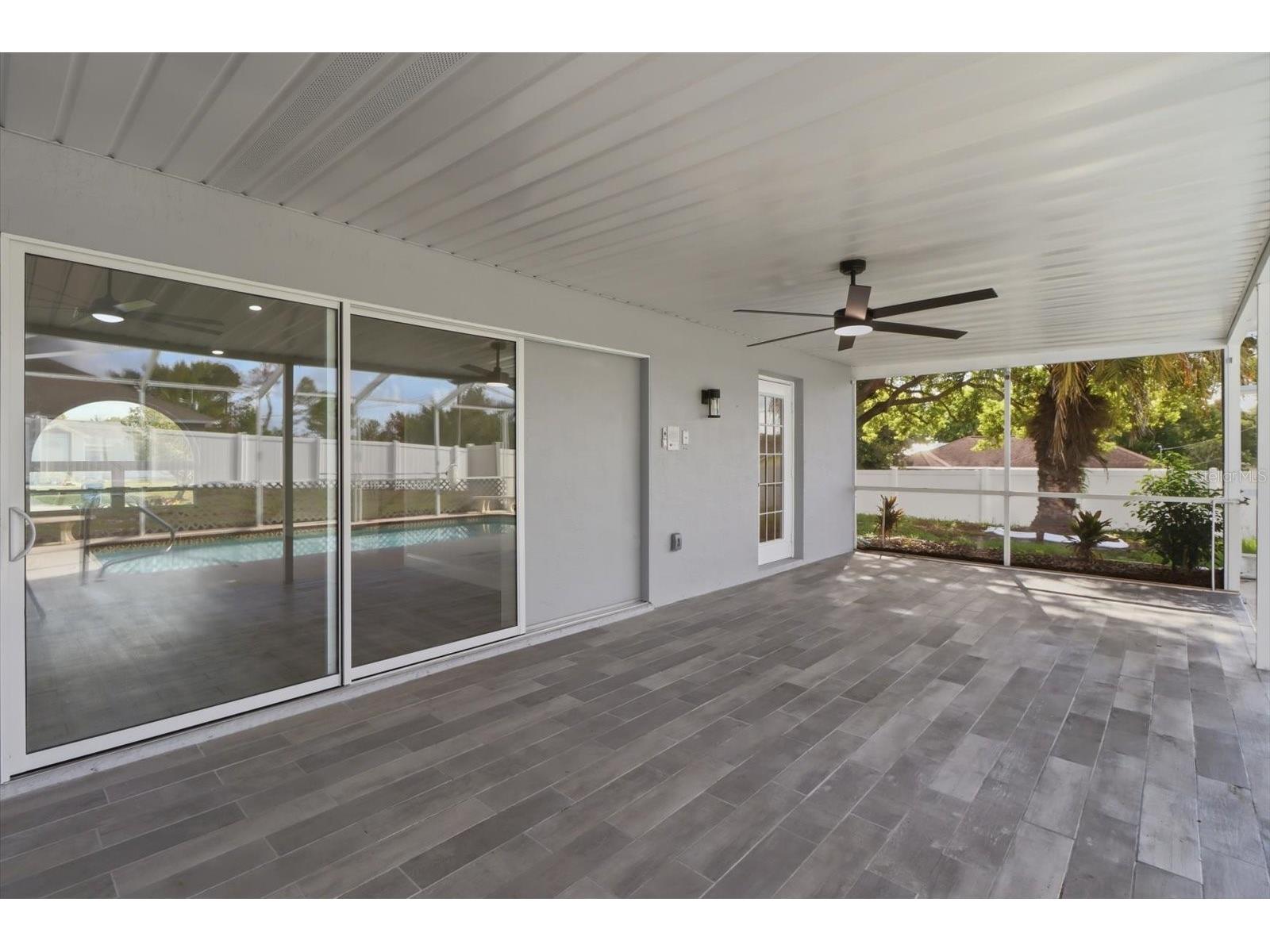 9642 Elgin Boulevard Spring Hill FL 34606 W7887390 image32