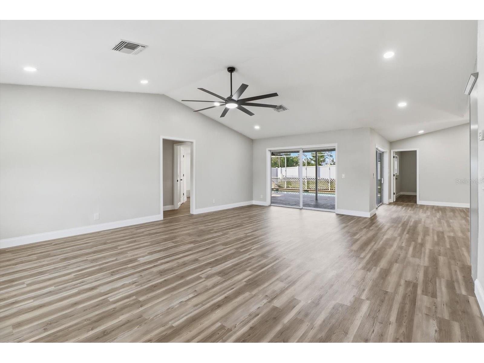 9642 Elgin Boulevard Spring Hill FL 34606 W7887390 image8