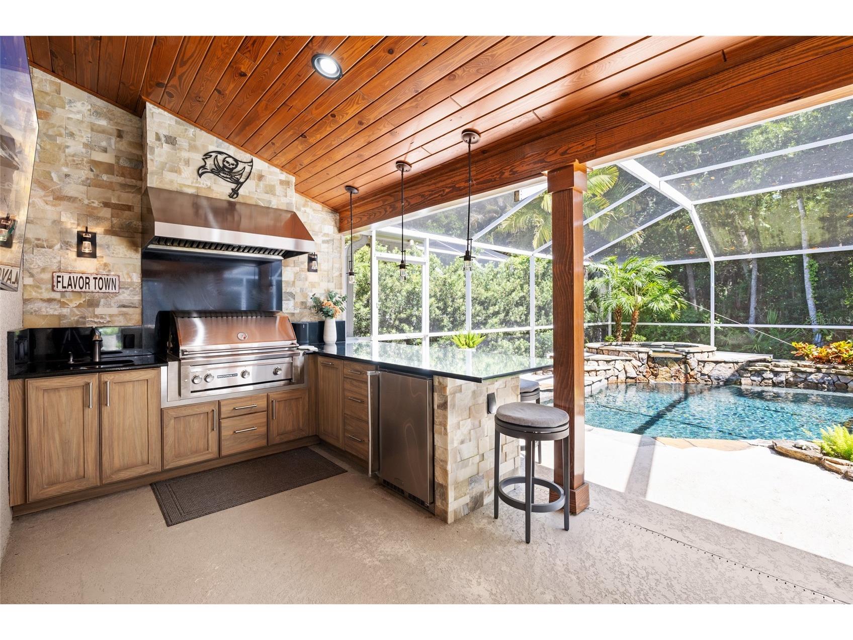 9642 Gretna Green Drive Tampa FL 33626 TB8500602 image35