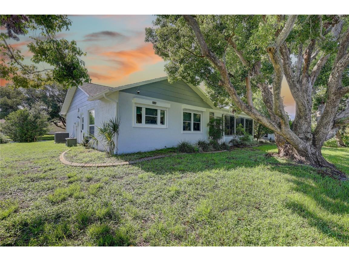 9643 Noble Court New Port Richey FL 34655 TB8407746 image36