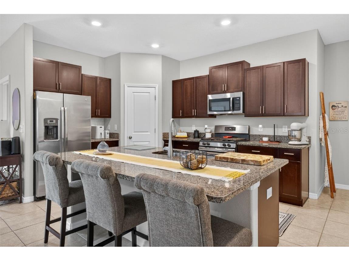 9645 Lemon Drop Loop Ruskin FL 33573 TB8455736 image11