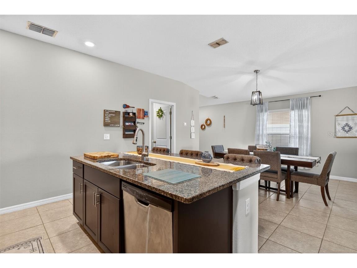 9645 Lemon Drop Loop Ruskin FL 33573 TB8455736 image14