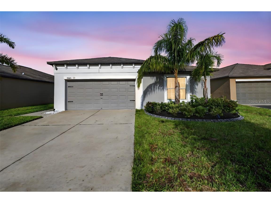 9645 Lemon Drop Loop Ruskin FL 33573 TB8455736 image3