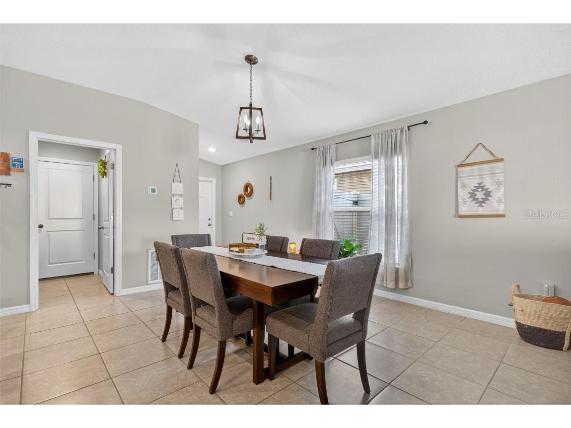 9645 Lemon Drop Loop Ruskin FL 33573 TB8455736 image9