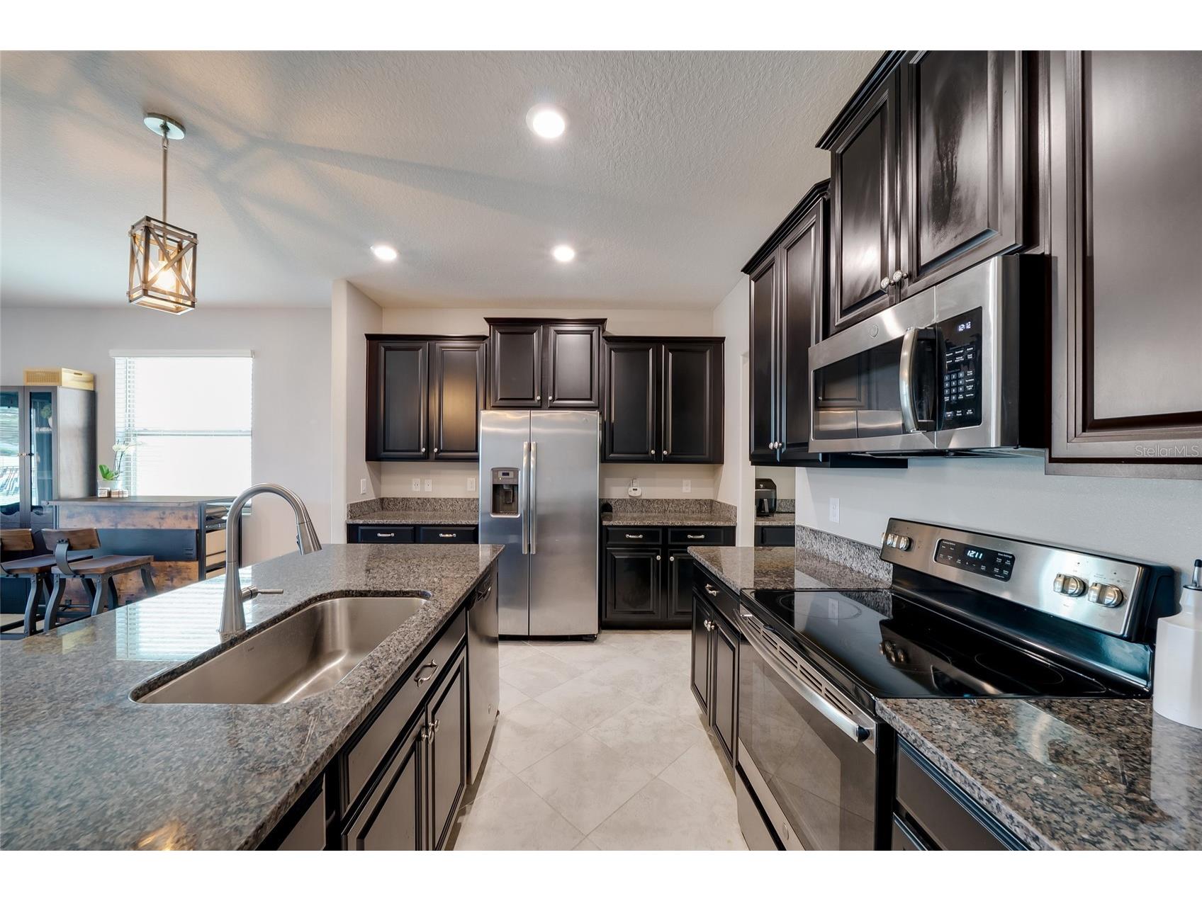 9646 Ivory Drive Ruskin FL 33573 A4696371 image16