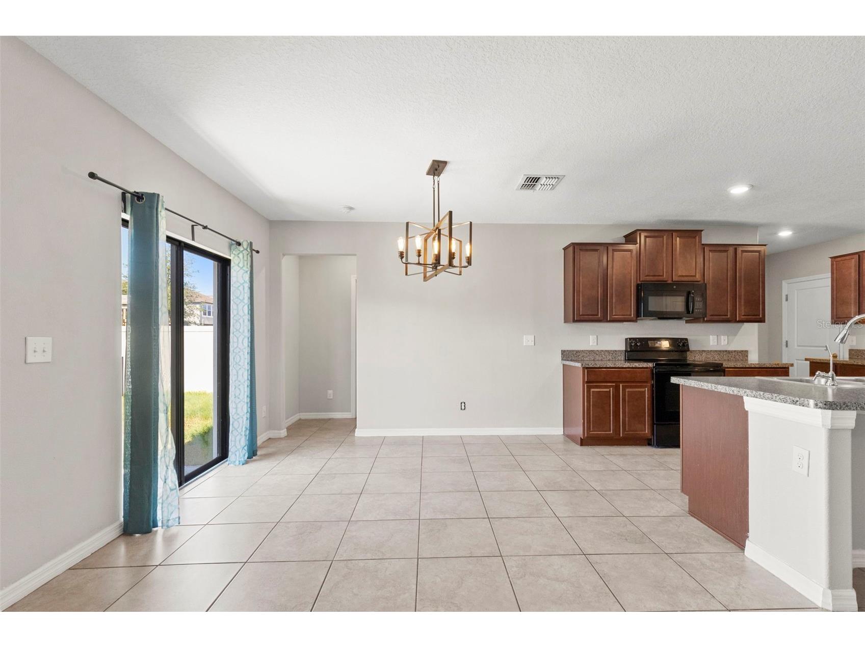9648 Sage Creek Drive Ruskin FL 33573 TB8523194 image15