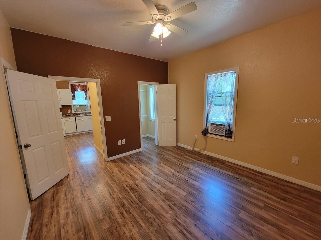 965 NE 2nd Street #4 Ocala FL 34470 OM712185 image3