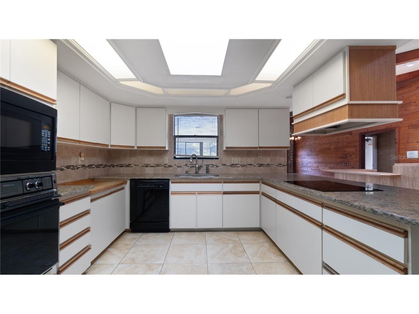 965 Pelican Bay Drive Daytona Beach FL 32119 O6359548 image17