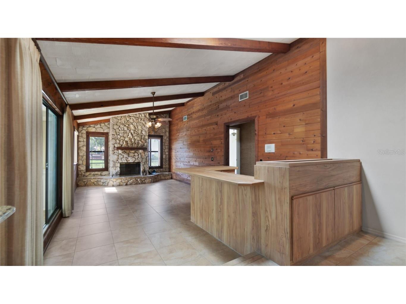 965 Pelican Bay Drive Daytona Beach FL 32119 O6359548 image18