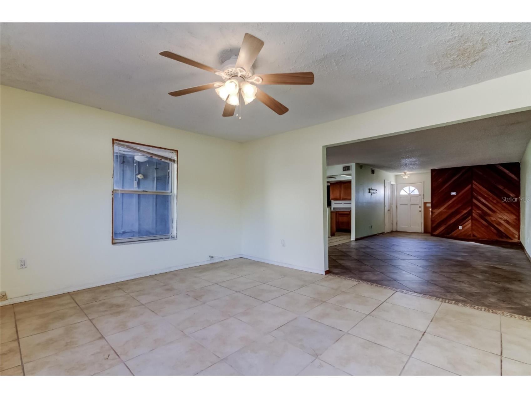 965 Whitman Drive Sarasota FL 34243 TB8467361 image10
