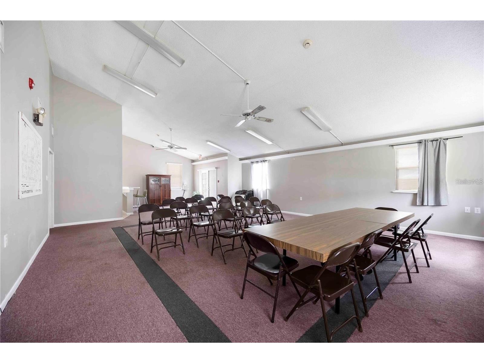 965 Whitman Drive Sarasota FL 34243 TB8467361 image33
