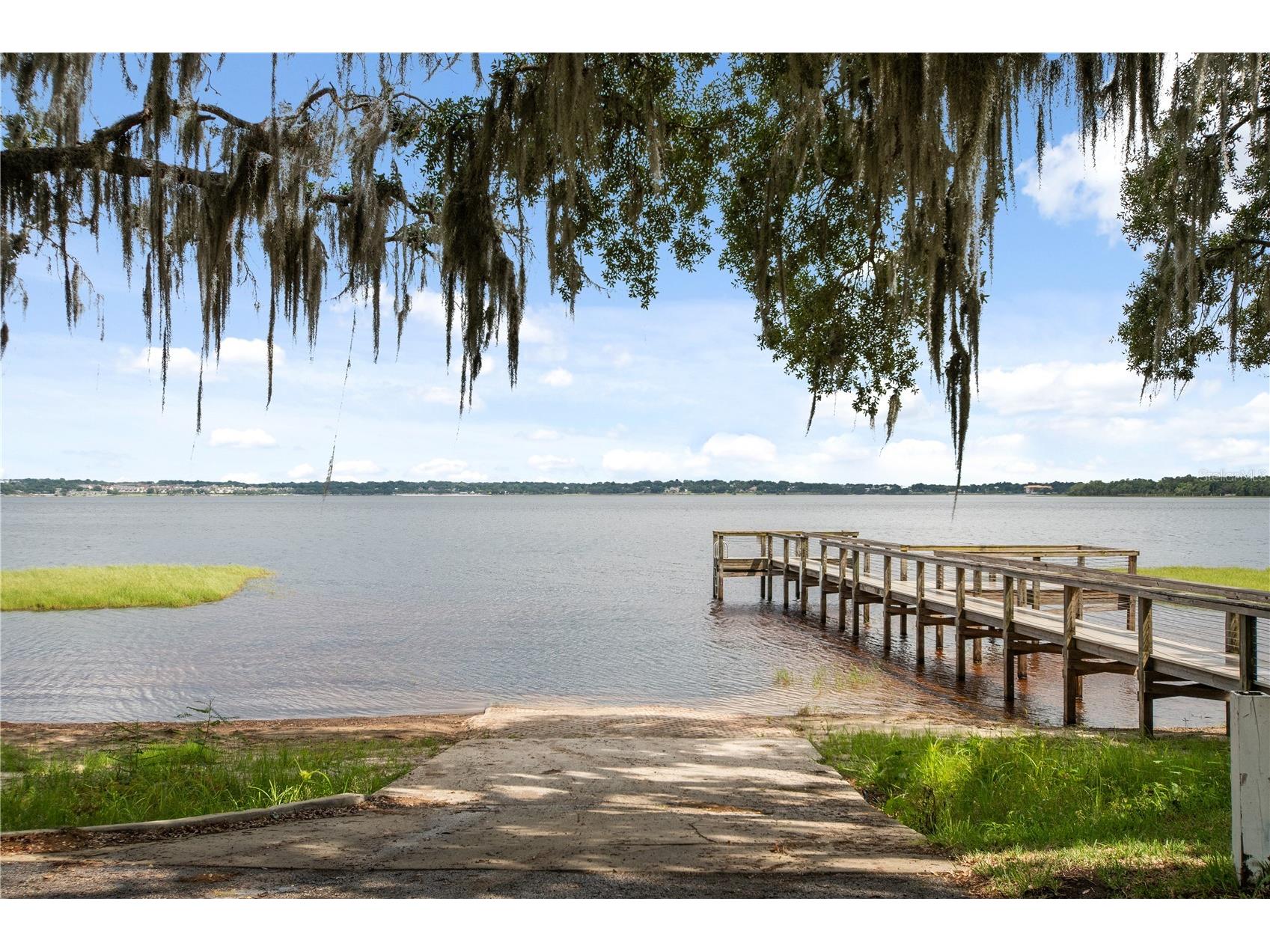 9651 Spring Lake Drive Clermont FL 34711 TB8520115 image59