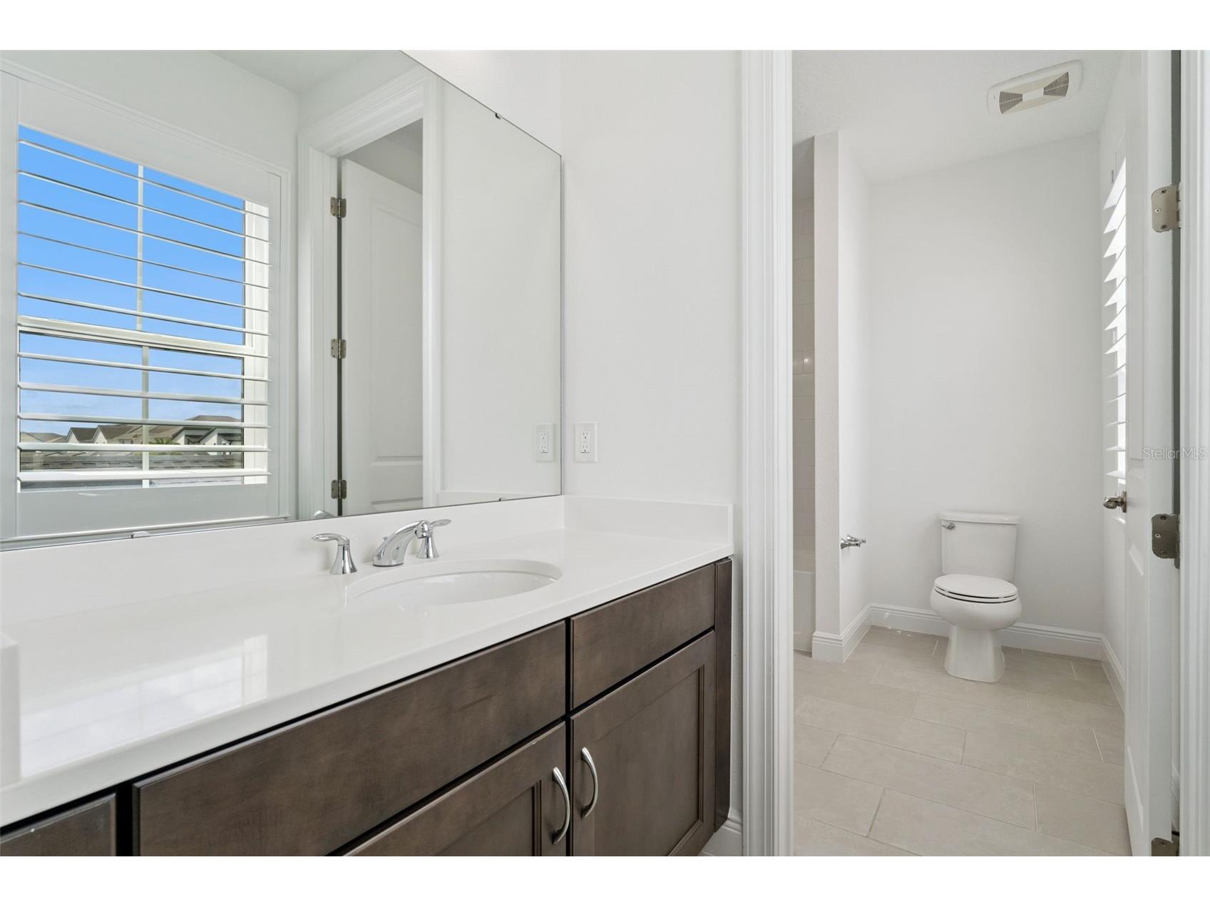 9652 English Laurel Court Orlando FL 32827 O6411040 image37
