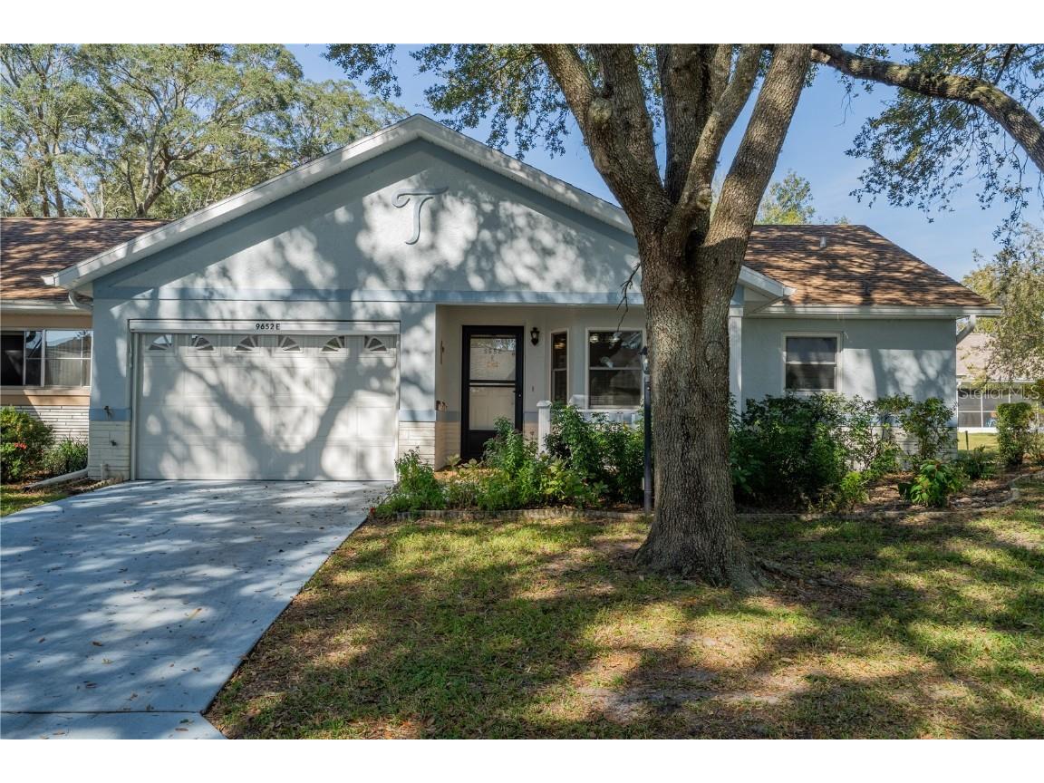 9652 SW 84th Terrace #E Ocala FL 34481 OM711318 image1