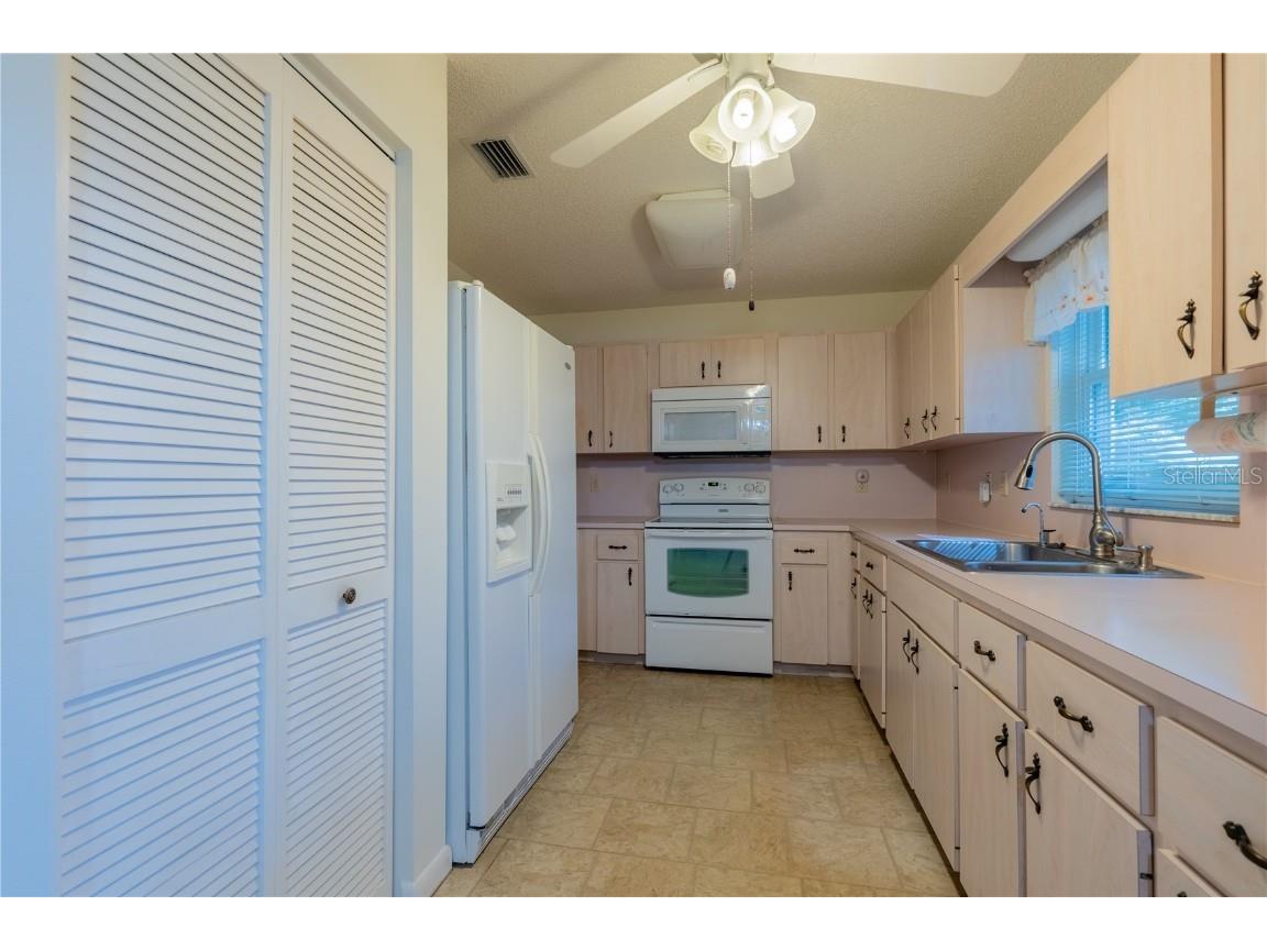 9652 SW 84th Terrace #E Ocala FL 34481 OM711318 image10