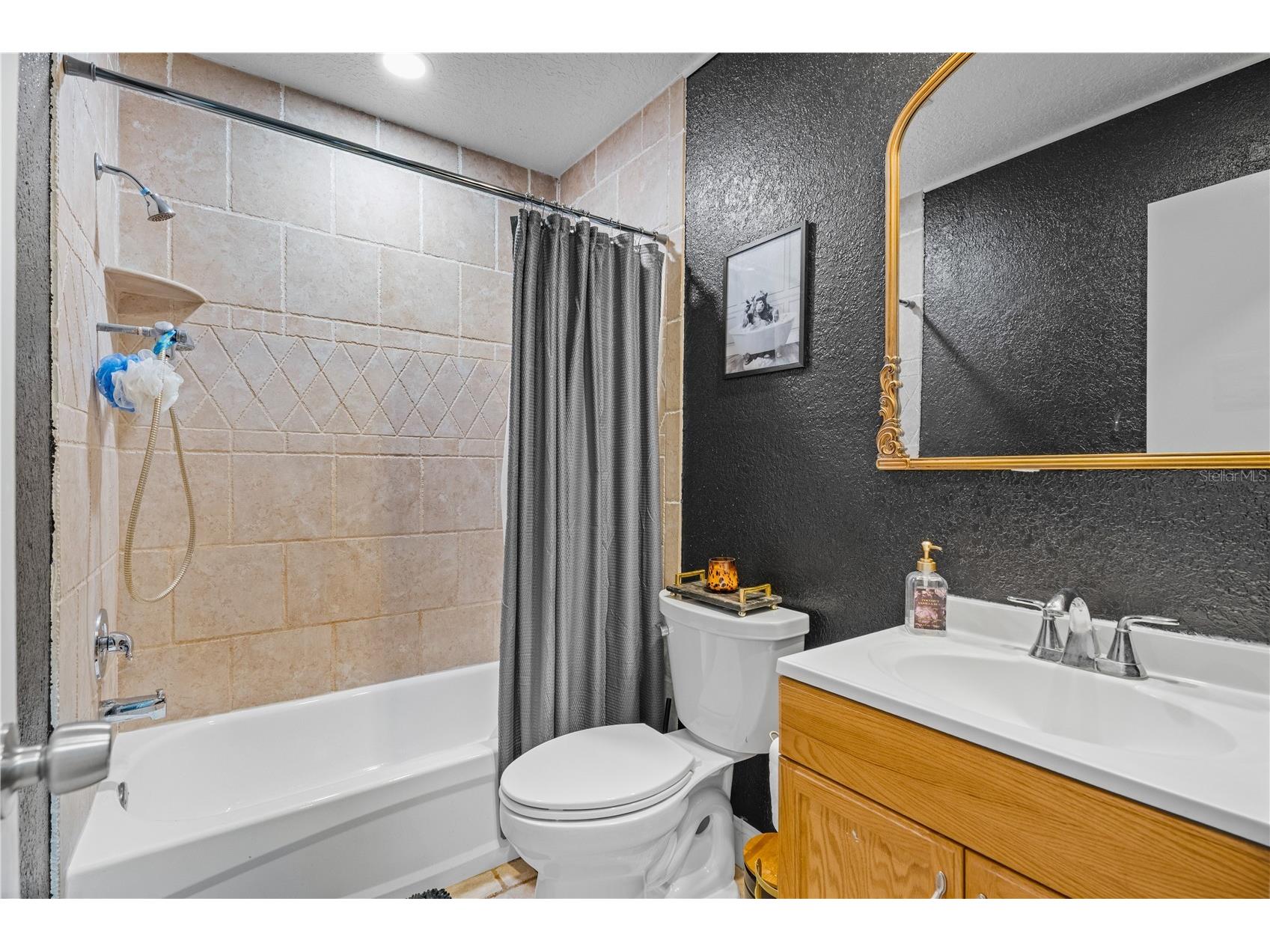 9653 Golden Grove Street Seminole FL 33772 TB8493580 image16