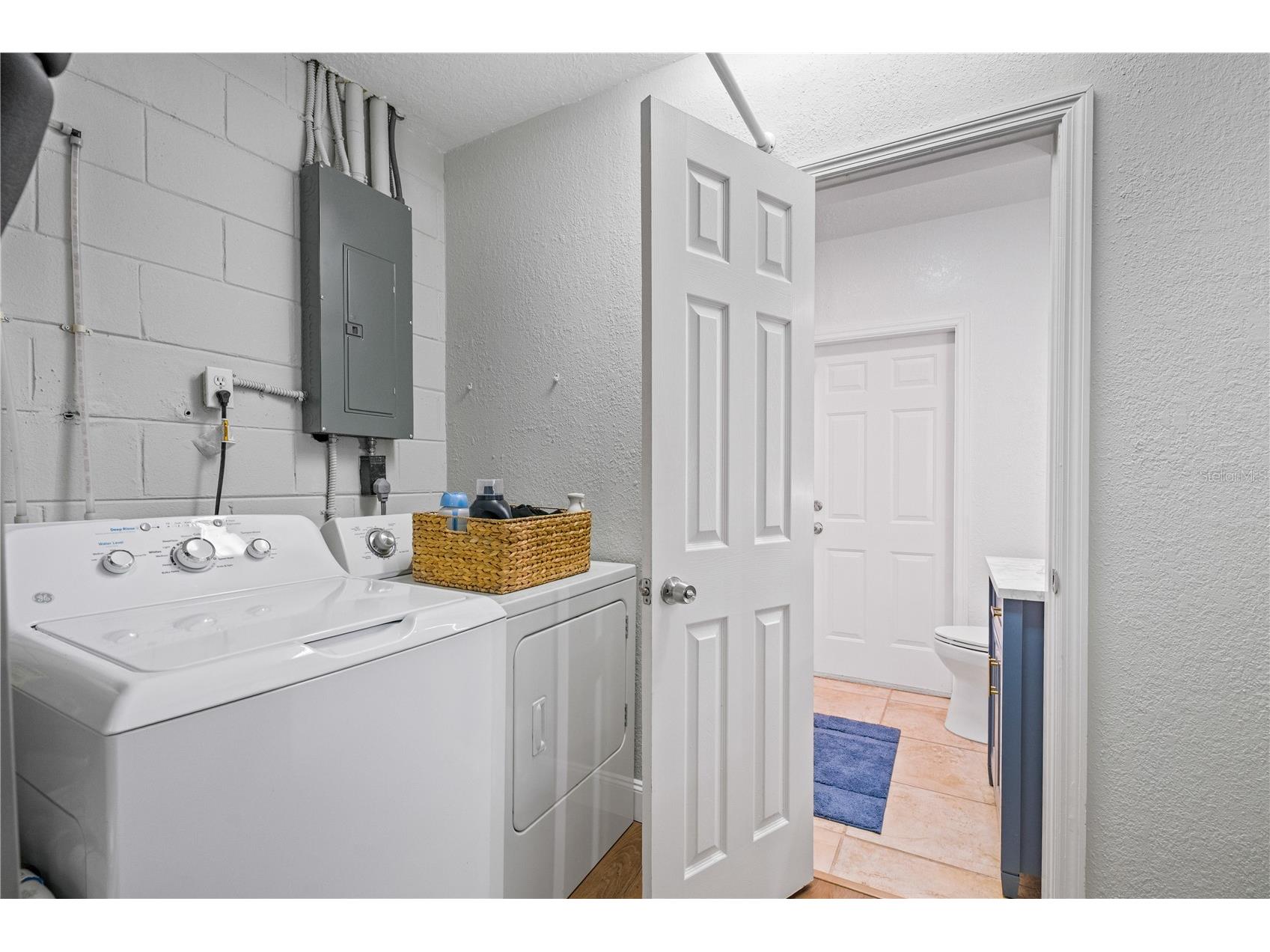 9653 Golden Grove Street Seminole FL 33772 TB8493580 image23