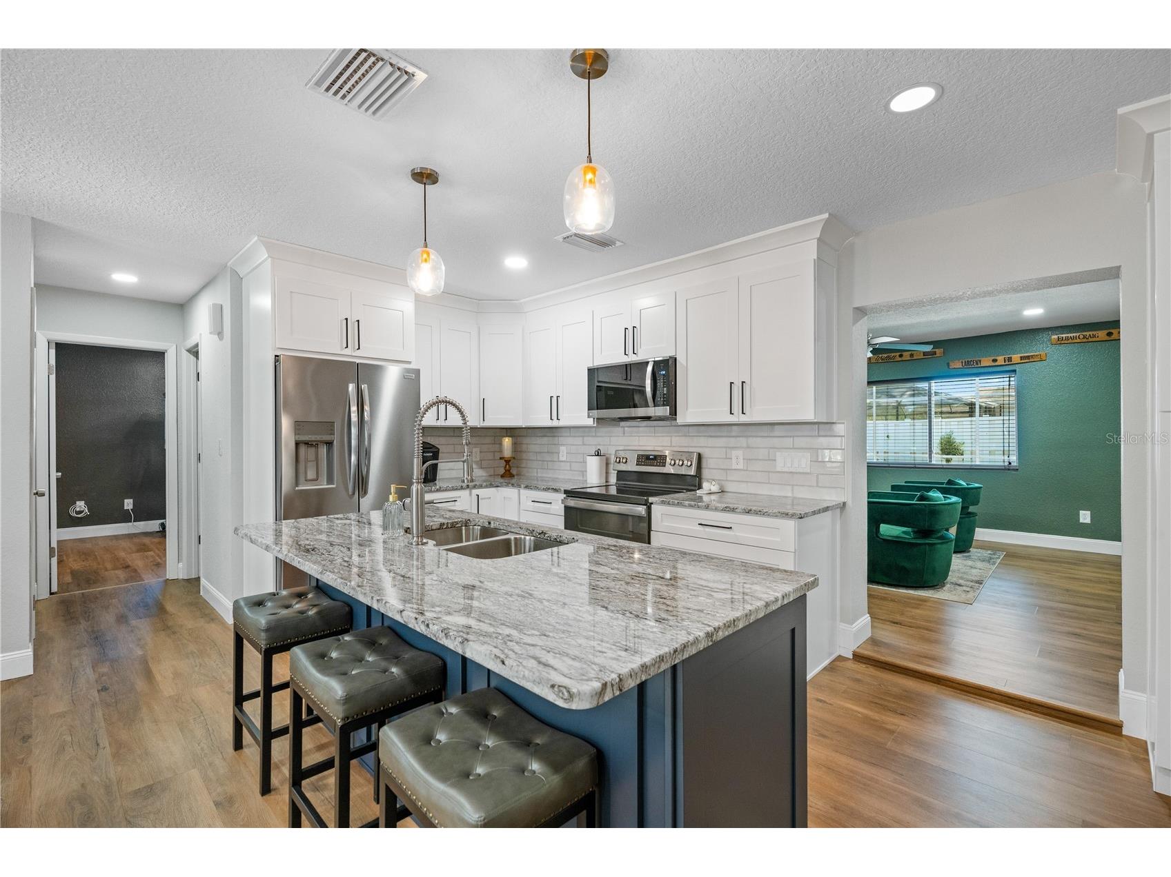 9653 Golden Grove Street Seminole FL 33772 TB8493580 image3