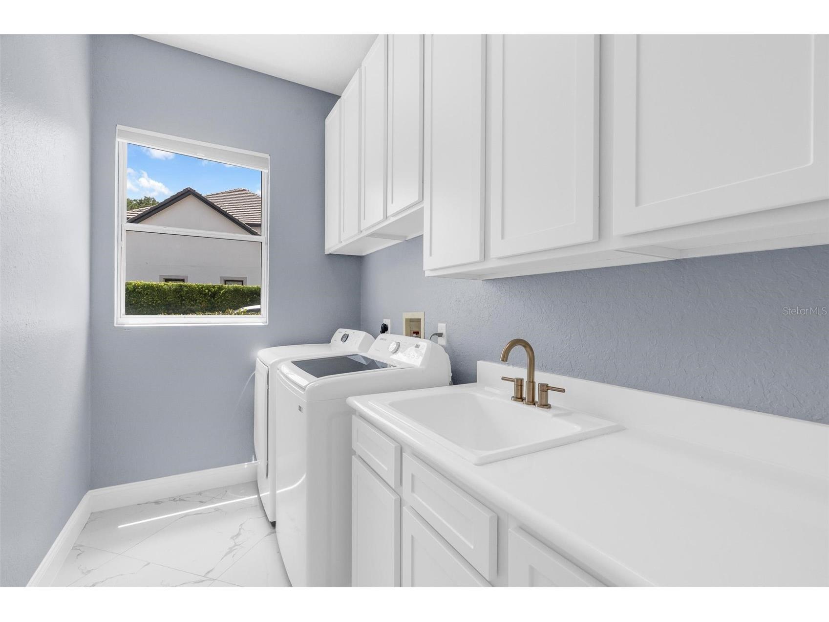 9656 Weatherstone Court Windermere FL 34786 - LAKE OLIVIA O6414766 image42