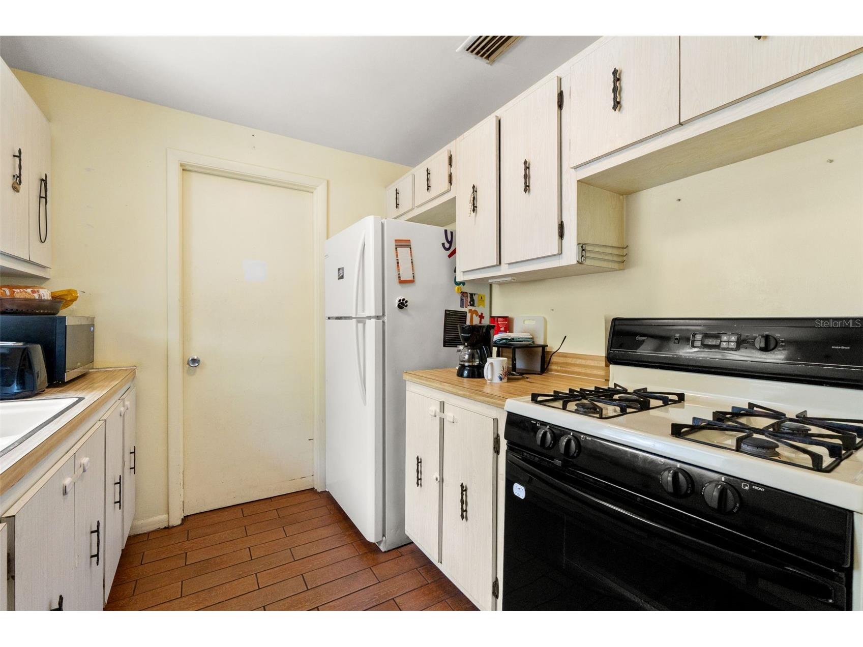 9658 Bayside Court Spring Hill FL 34608 TB8497013 image13