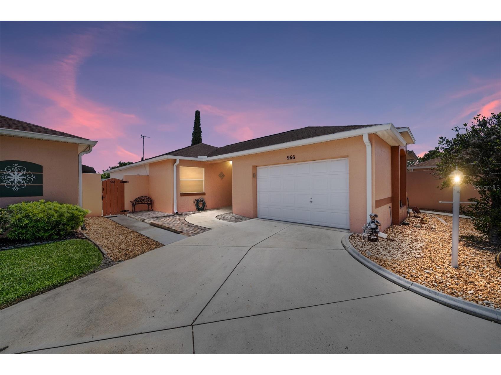 966 Avalon Avenue The Villages FL 32159 G5111384 image1