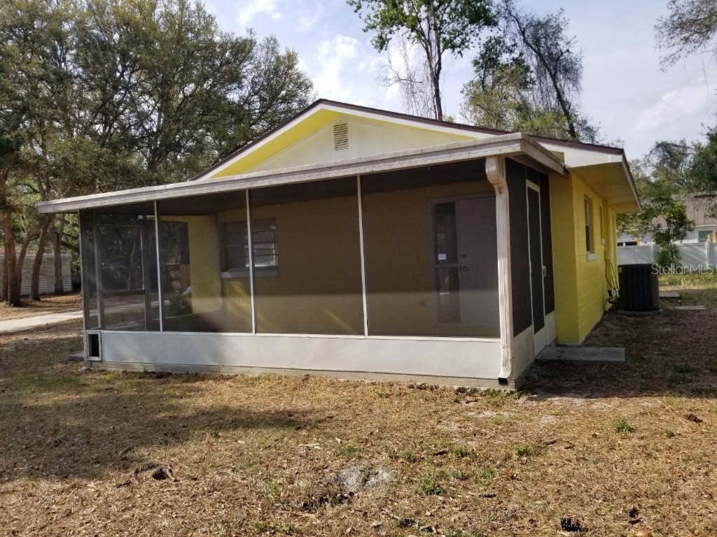 966 Central Avenue Orange City FL 32763 O6118361 image1