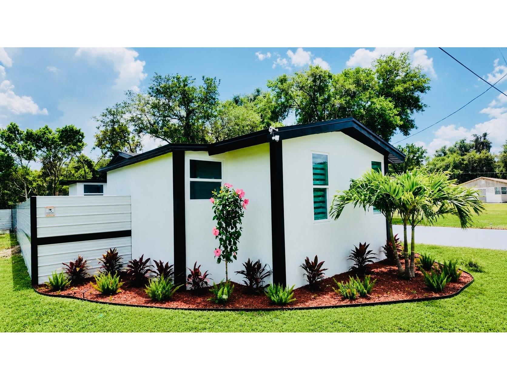 966 Clover Street Deland FL 32720 R4911604 image3