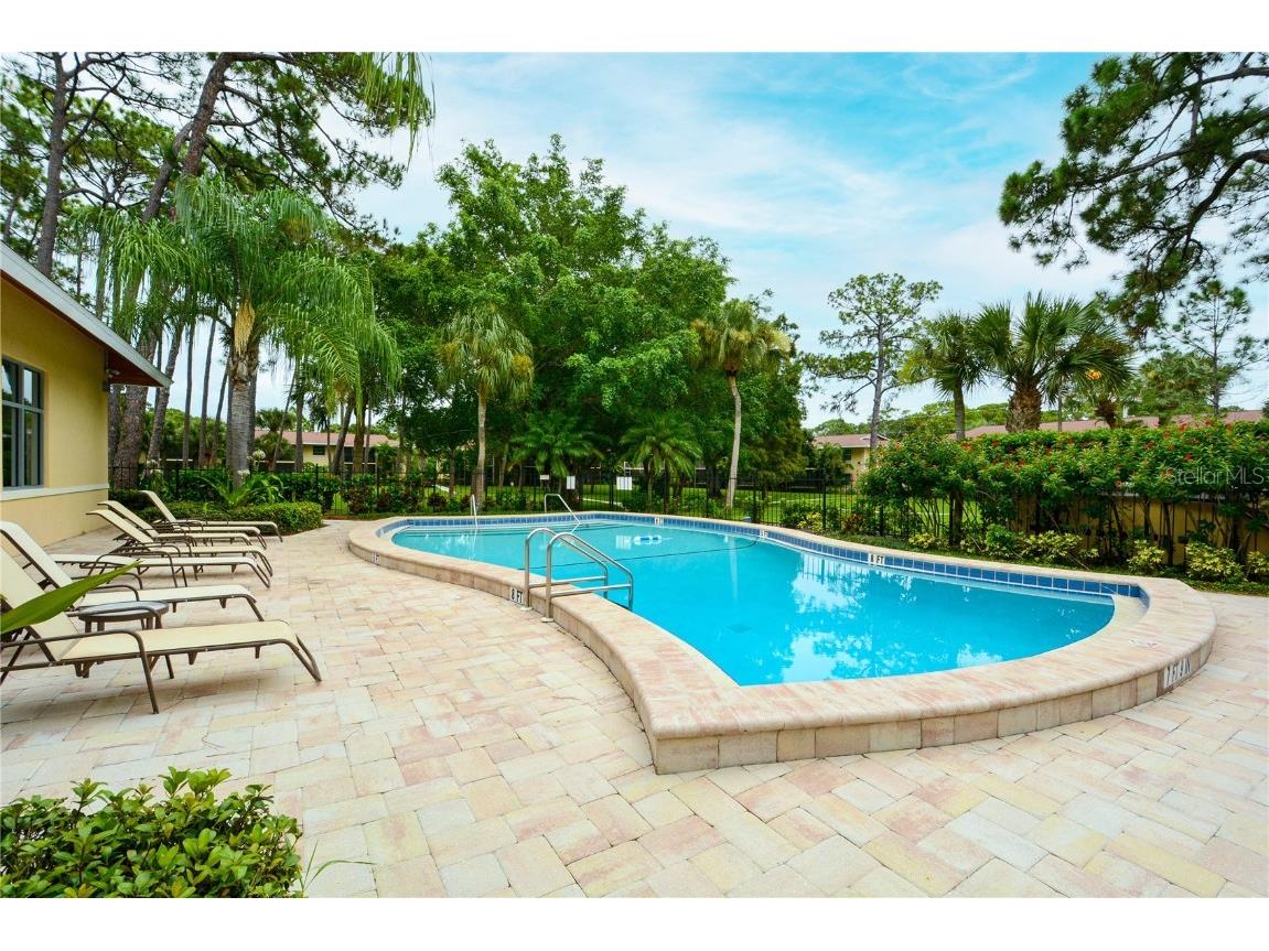 966 La Costa Circle #1 Sarasota FL 34237 A4640593 image26