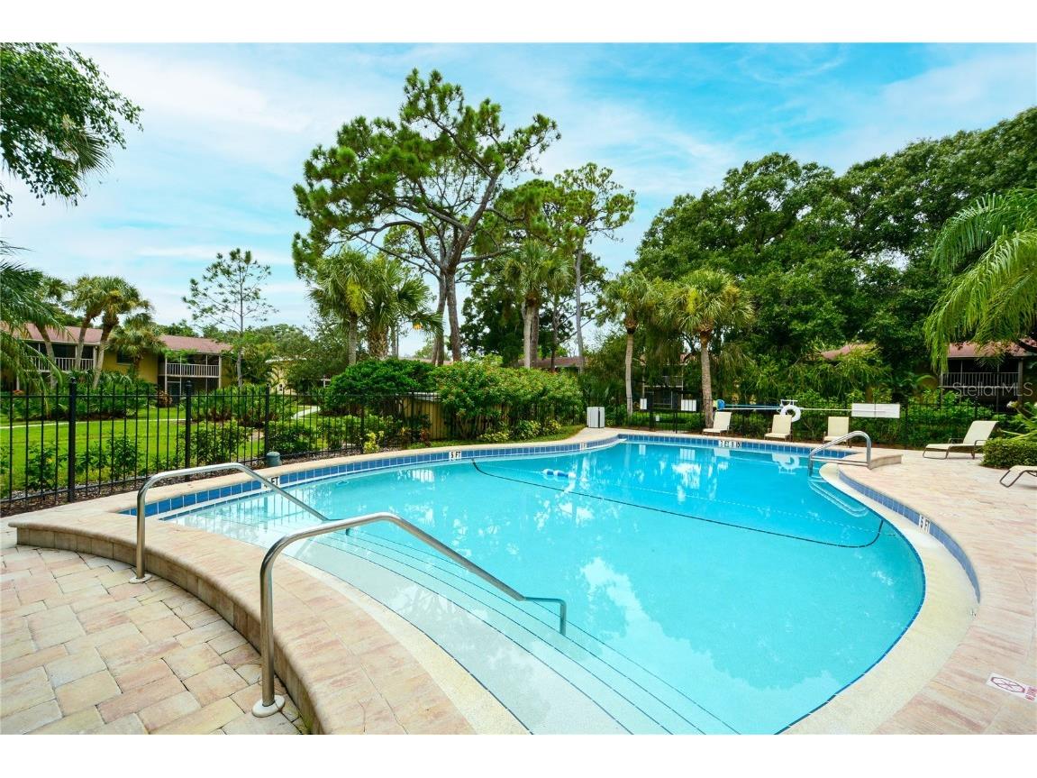 966 La Costa Circle #1 Sarasota FL 34237 A4640593 image27