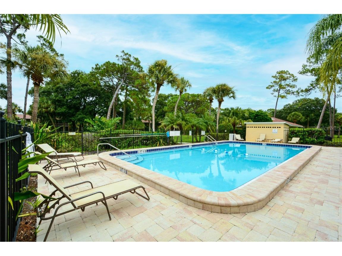 966 La Costa Circle #1 Sarasota FL 34237 A4640593 image31