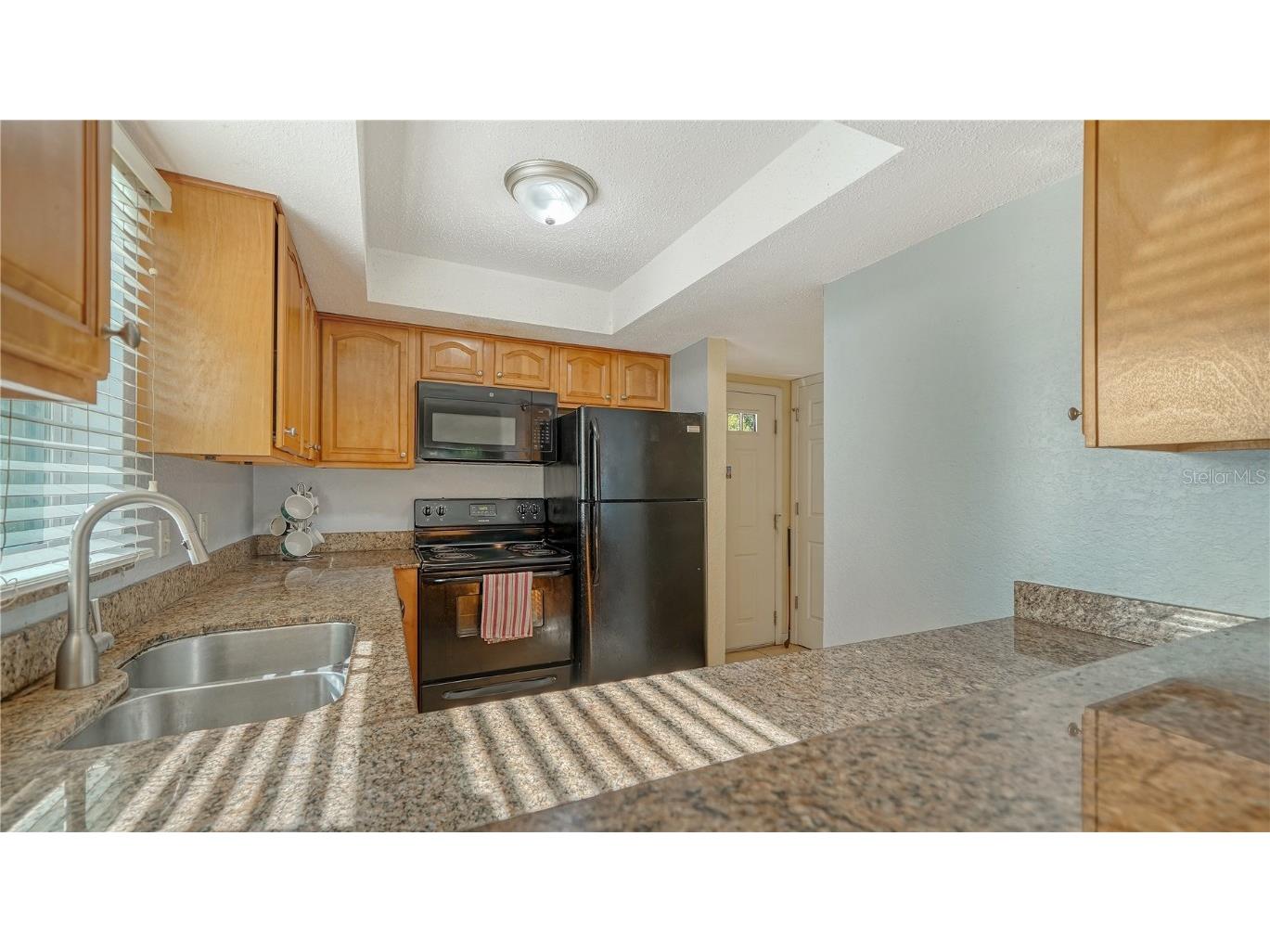 966 La Costa Circle #1 Sarasota FL 34237 A4640593 image7