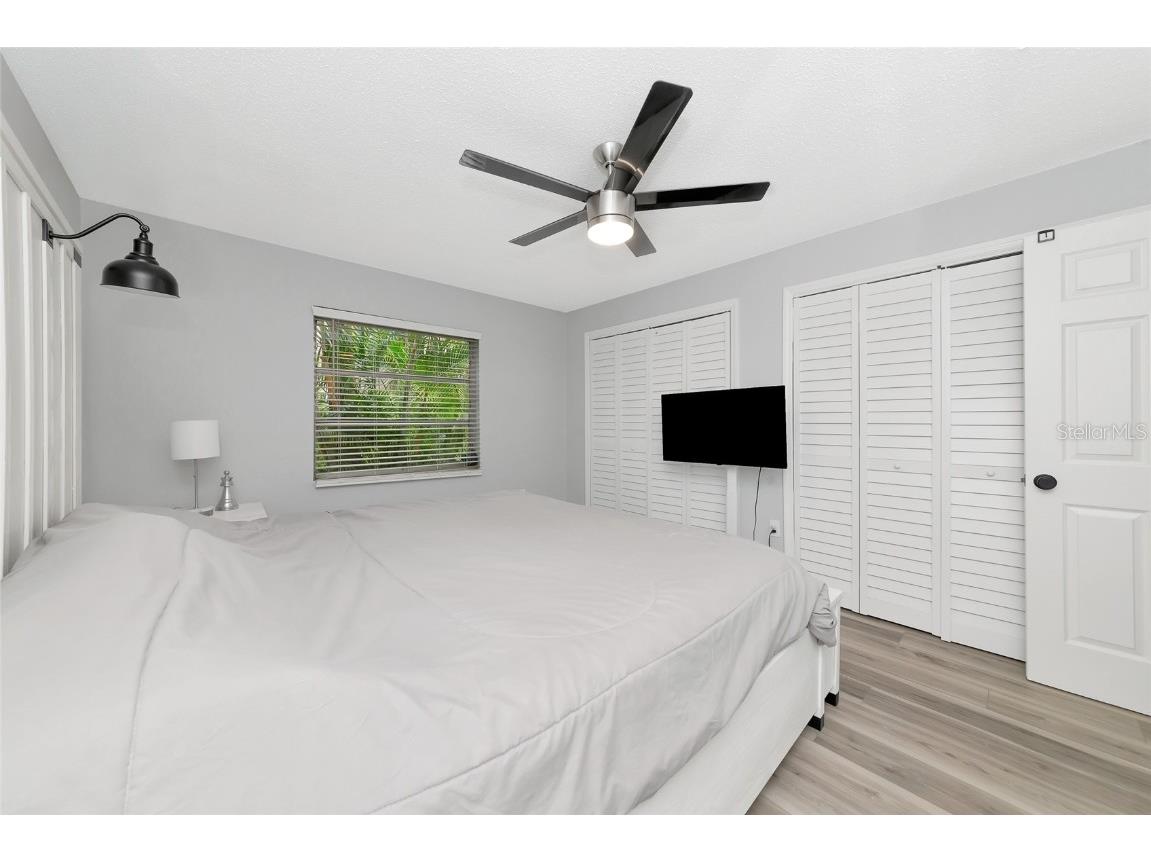 966 La Costa Circle #5 Sarasota FL 34237 A4665073 image21