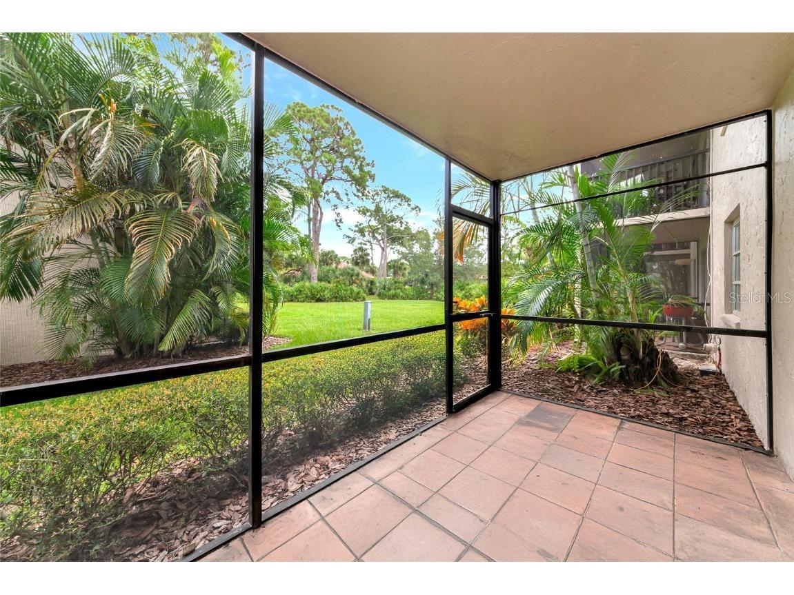 966 La Costa Circle #5 Sarasota FL 34237 A4665073 image29